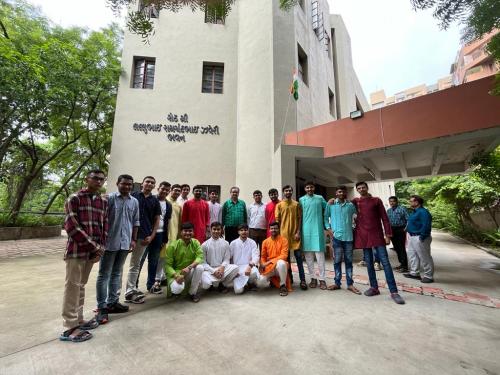 539b1949-8df6-4d46-9b81-3fb660b79ea0